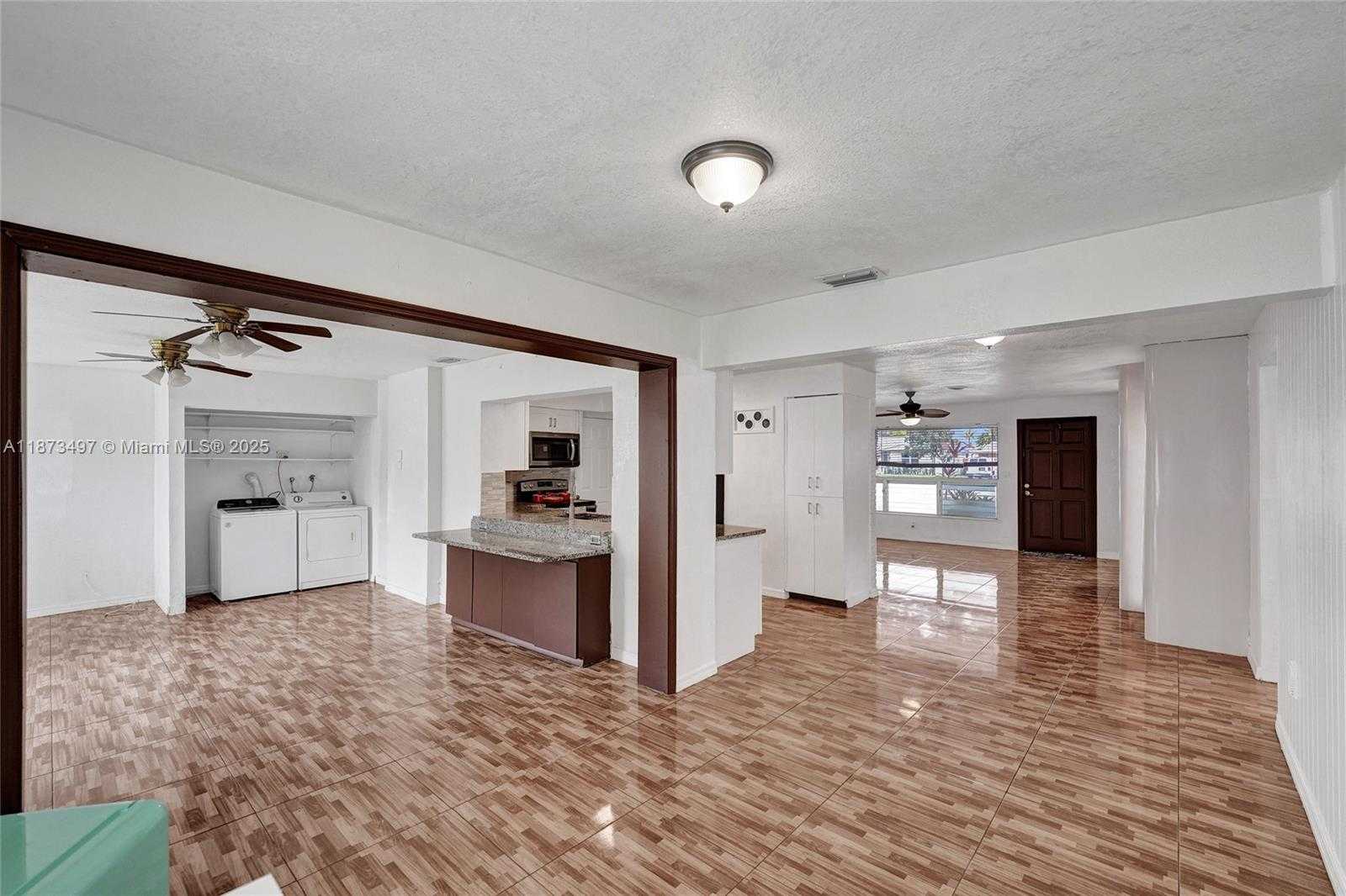 Small Image of 3330 TAFT ST, Hollywood Number 34