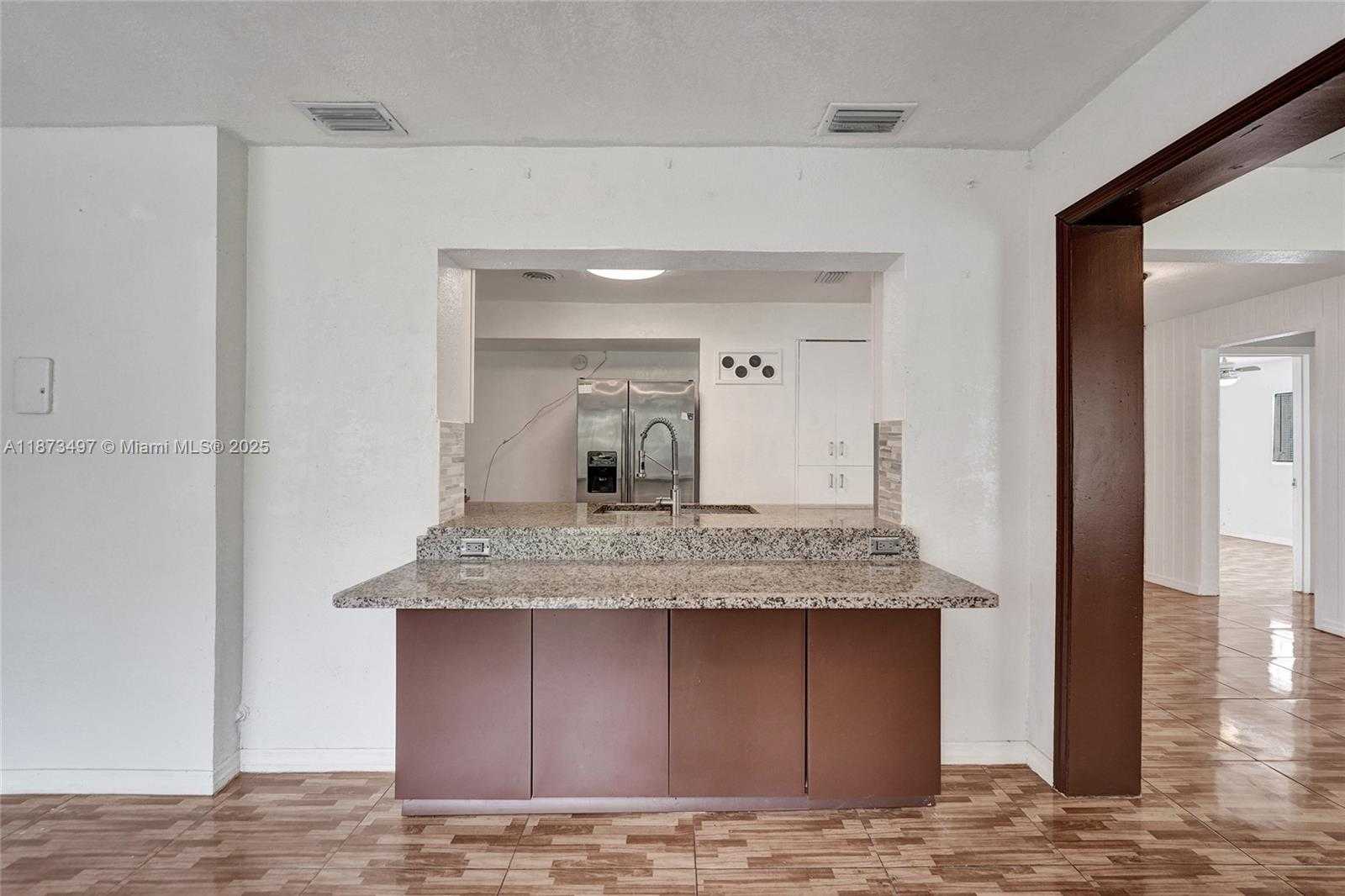 Small Image of 3330 TAFT ST, Hollywood Number 36