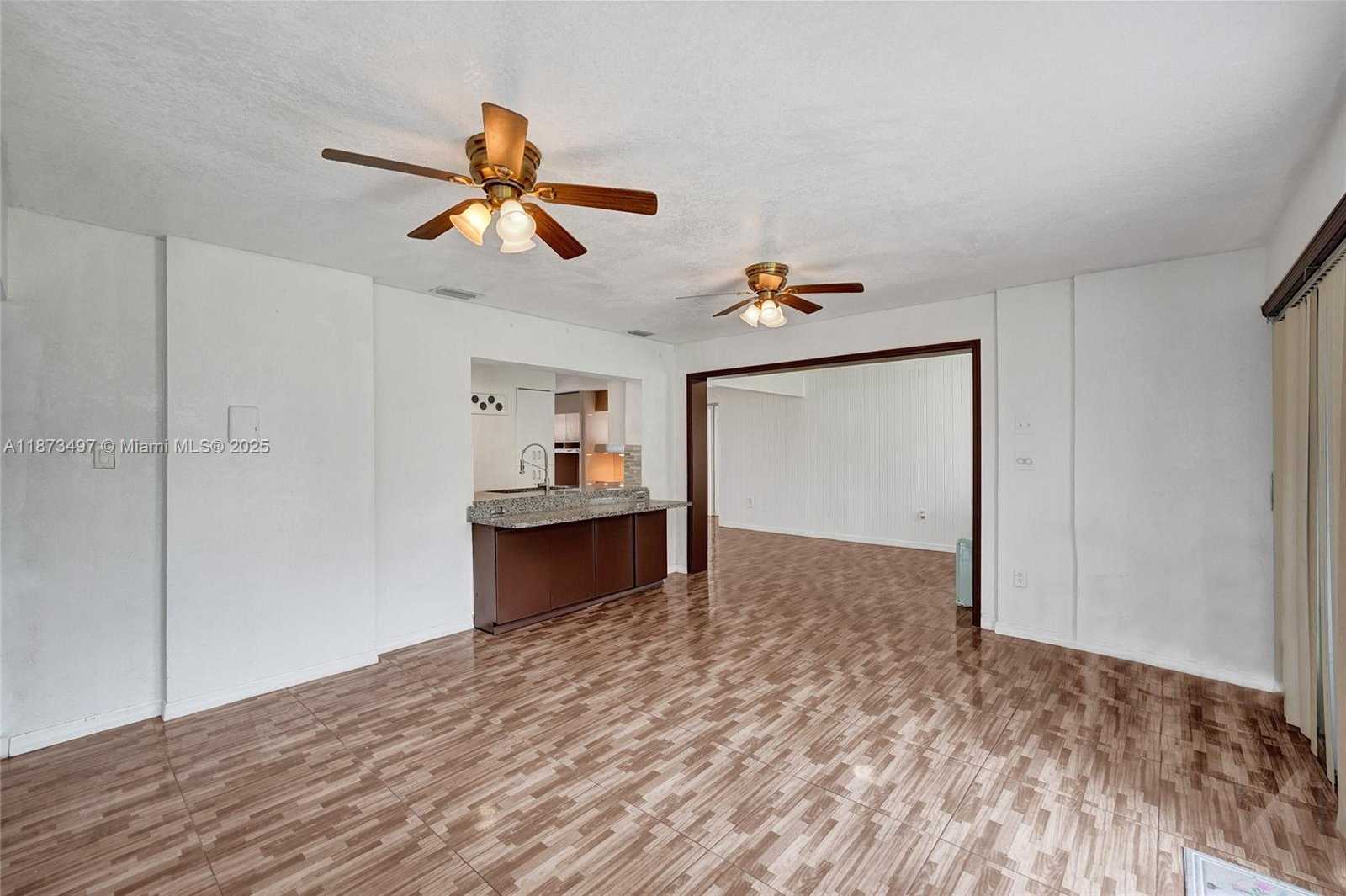 Small Image of 3330 TAFT ST, Hollywood Number 38
