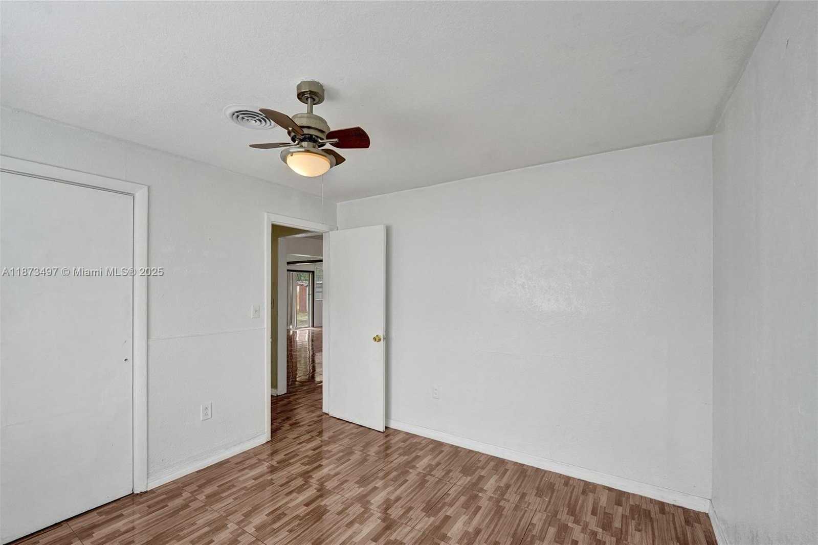 Small Image of 3330 TAFT ST, Hollywood Number 42