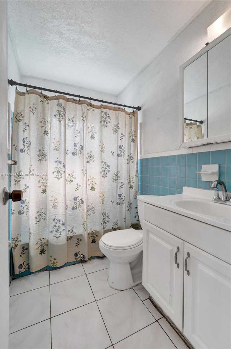Small Image of 3330 TAFT ST, Hollywood Number 46