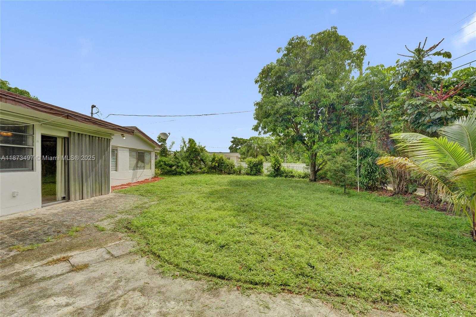 Small Image of 3330 TAFT ST, Hollywood Number 62
