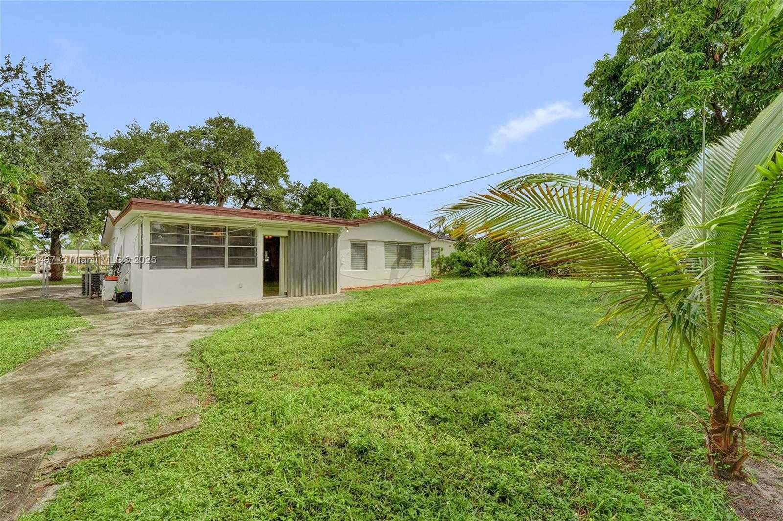 Small Image of 3330 TAFT ST, Hollywood Number 63
