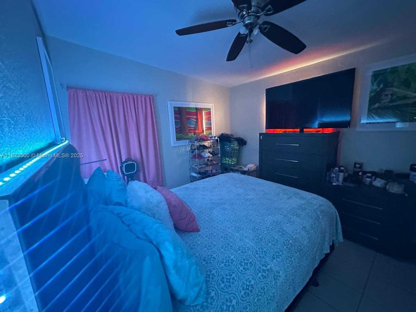 Small Image of 2097 WILMINGTON ST, Opa-Locka Number 8