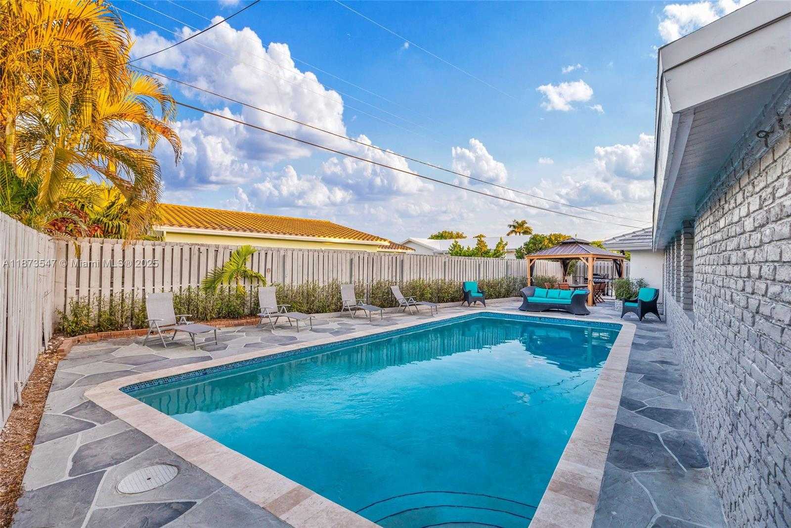 Small Image of 5740 NORTH EAST 19TH AVE, Fort Lauderdale Number 41