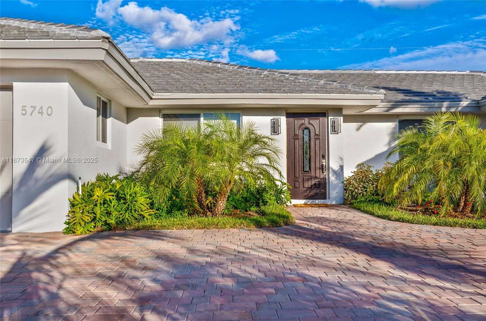 Small Image of 5740 NORTH EAST 19TH AVE, Fort Lauderdale Number 44