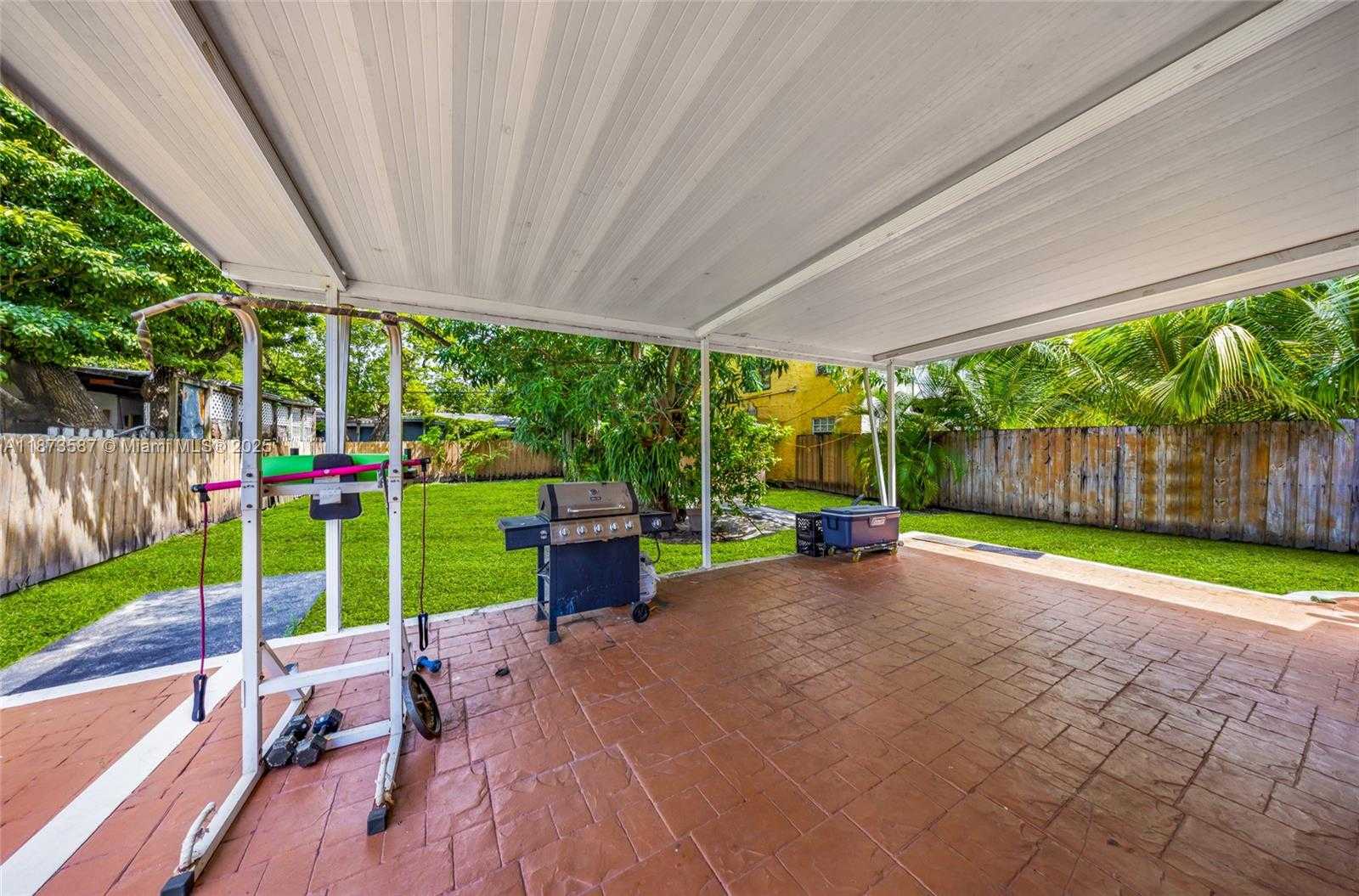 Small Image of 287 NORTH WEST 31ST ST, Miami Number 10