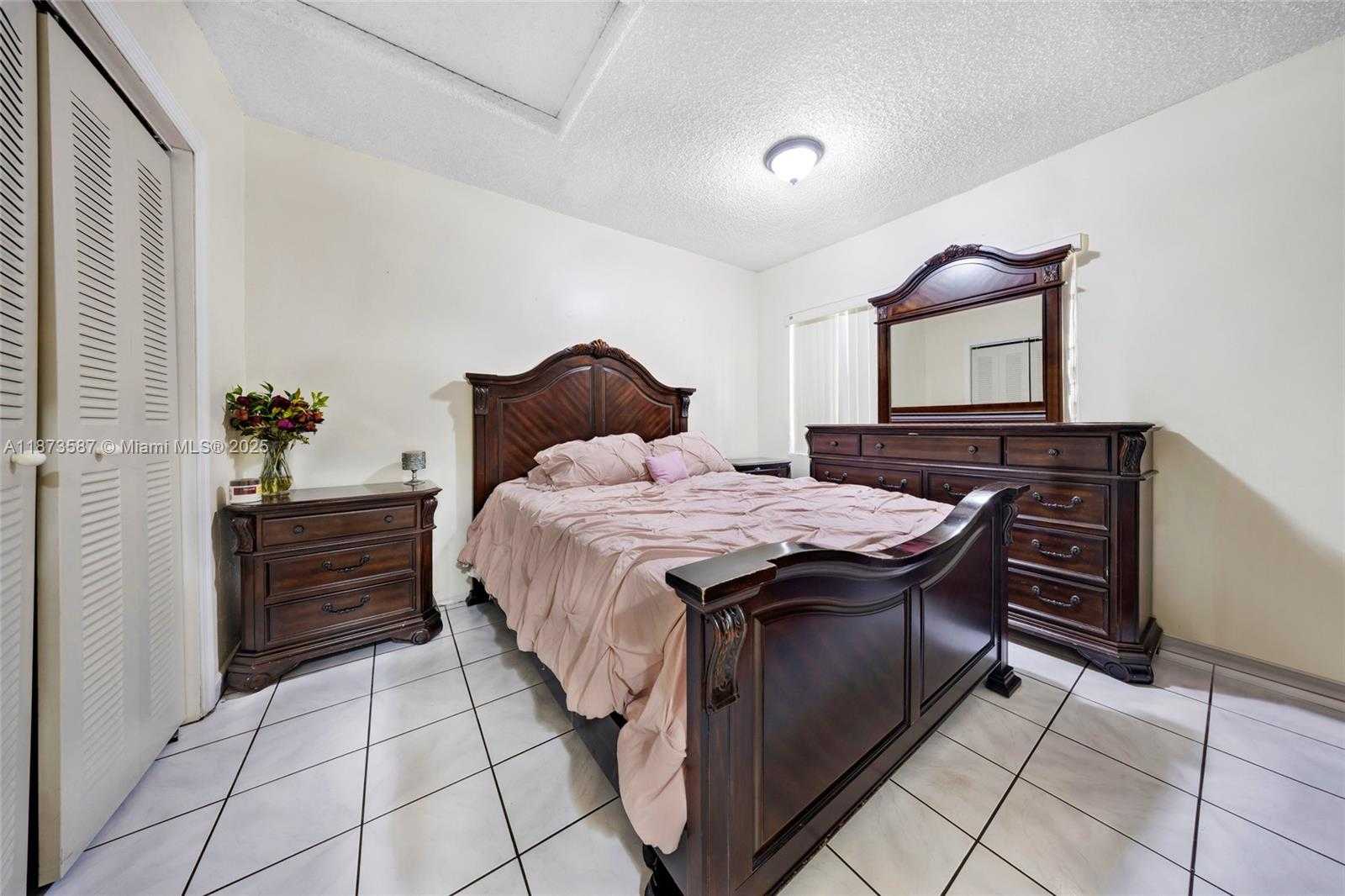 Small Image of 287 NORTH WEST 31ST ST, Miami Number 16