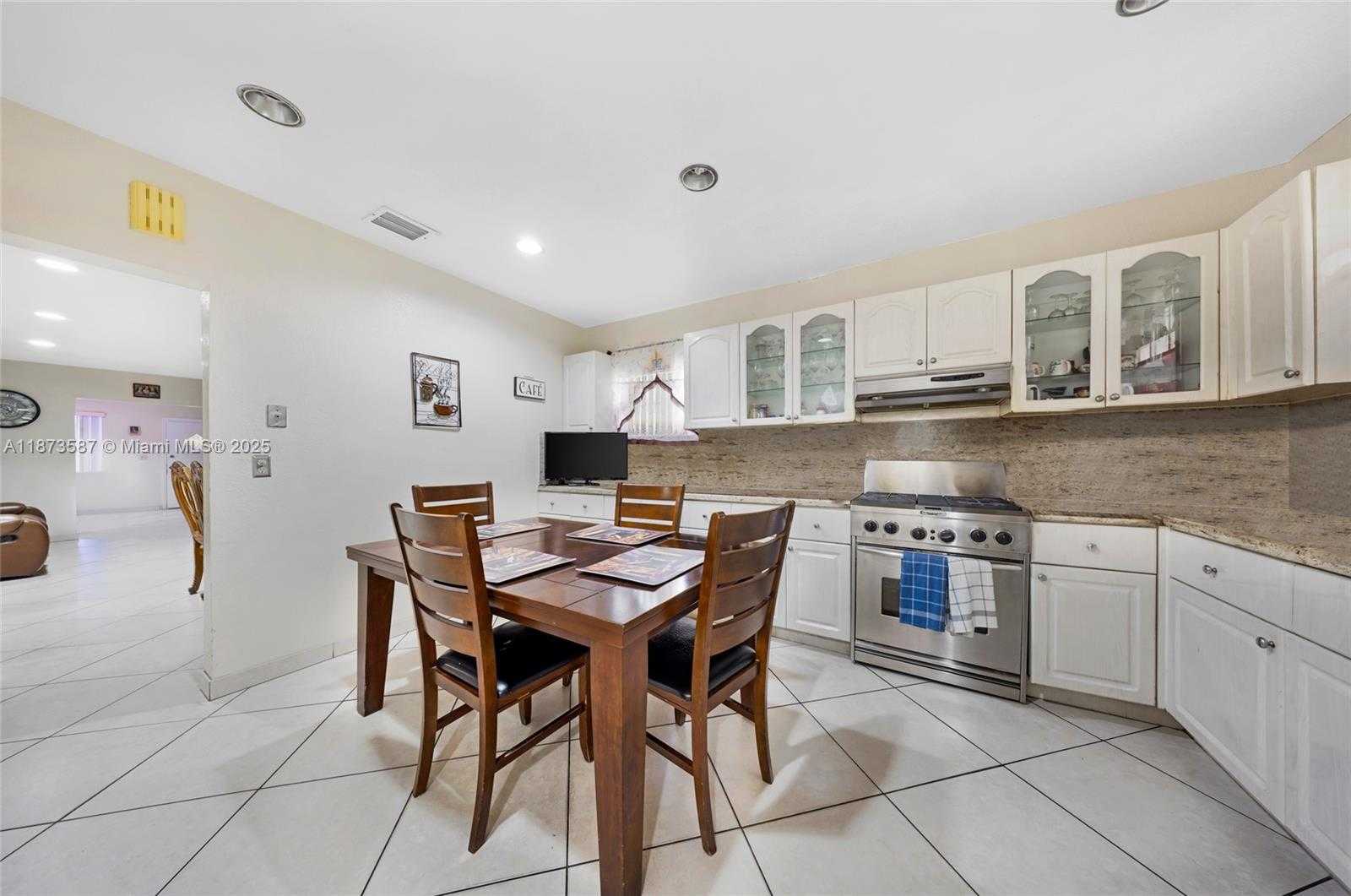 Small Image of 287 NORTH WEST 31ST ST, Miami Number 20