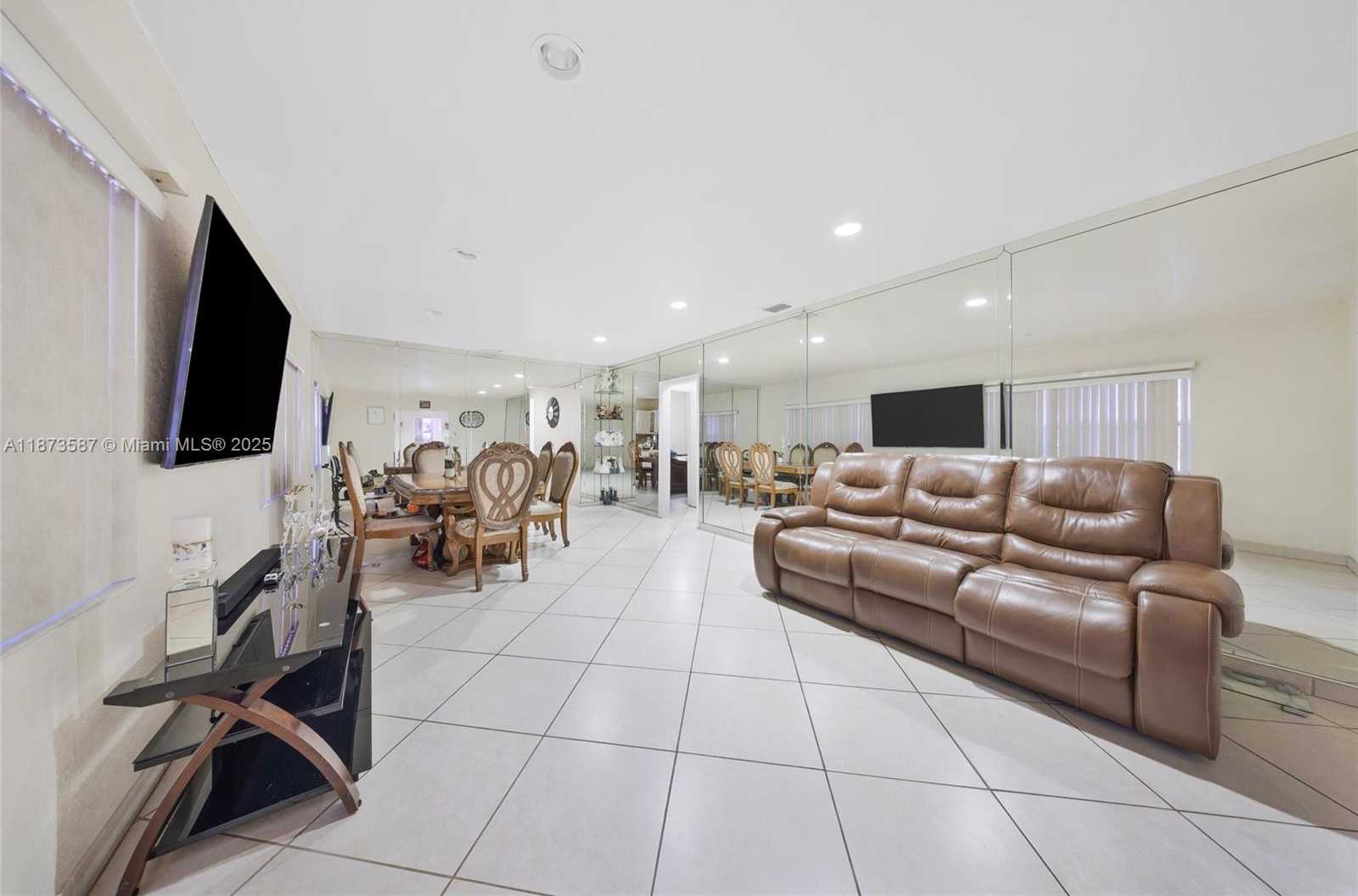 Small Image of 287 NORTH WEST 31ST ST, Miami Number 29