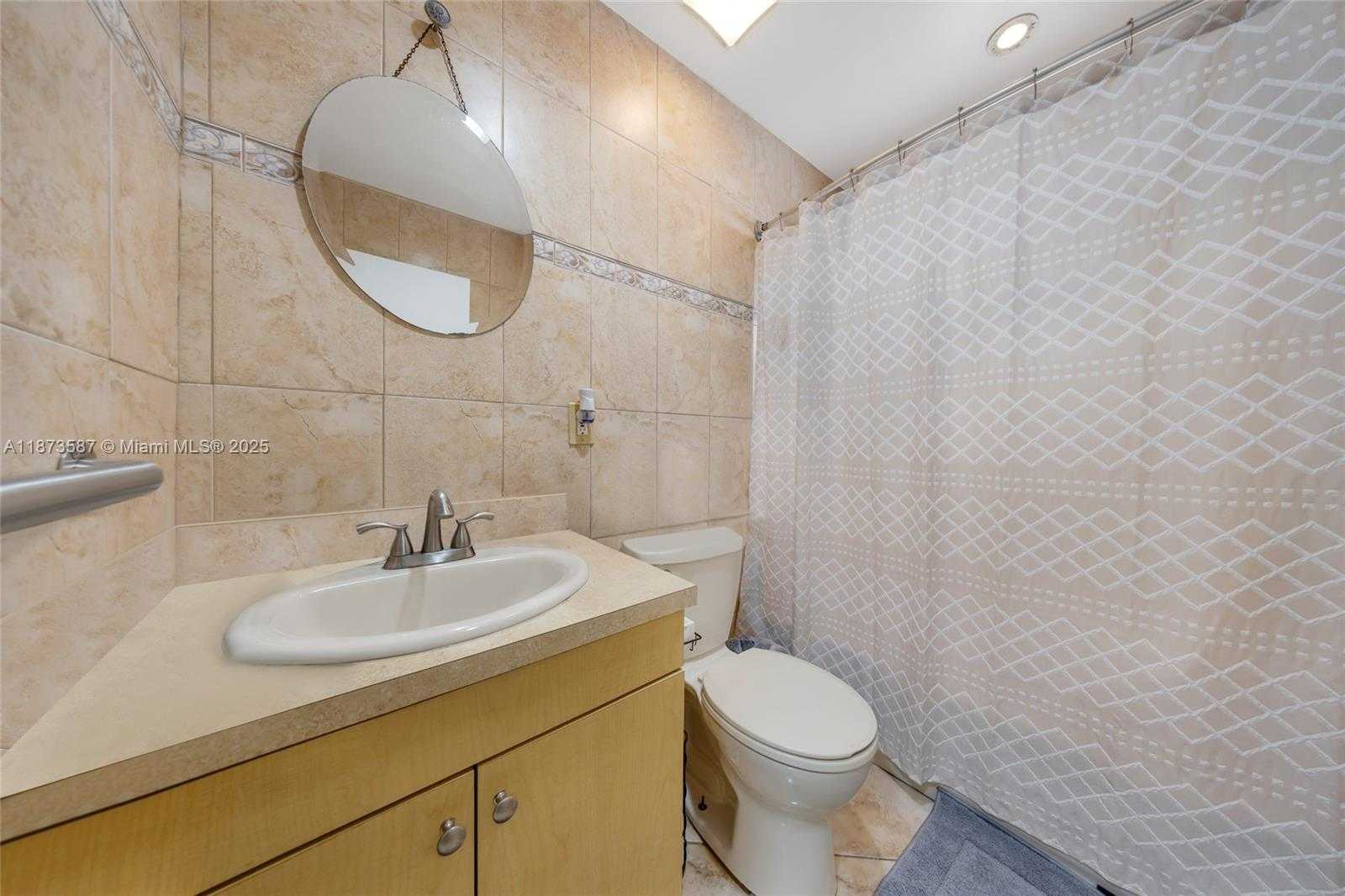 Small Image of 287 NORTH WEST 31ST ST, Miami Number 6