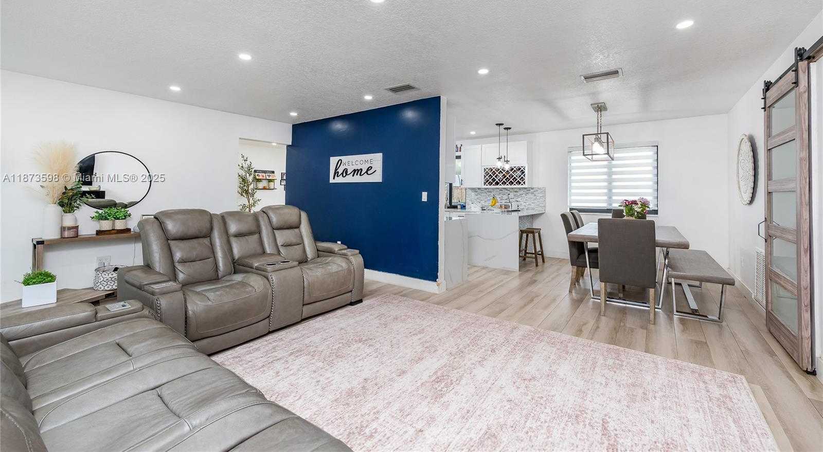Small Image of 10040 SOUTH WEST 212TH ST, Cutler Bay Number 13