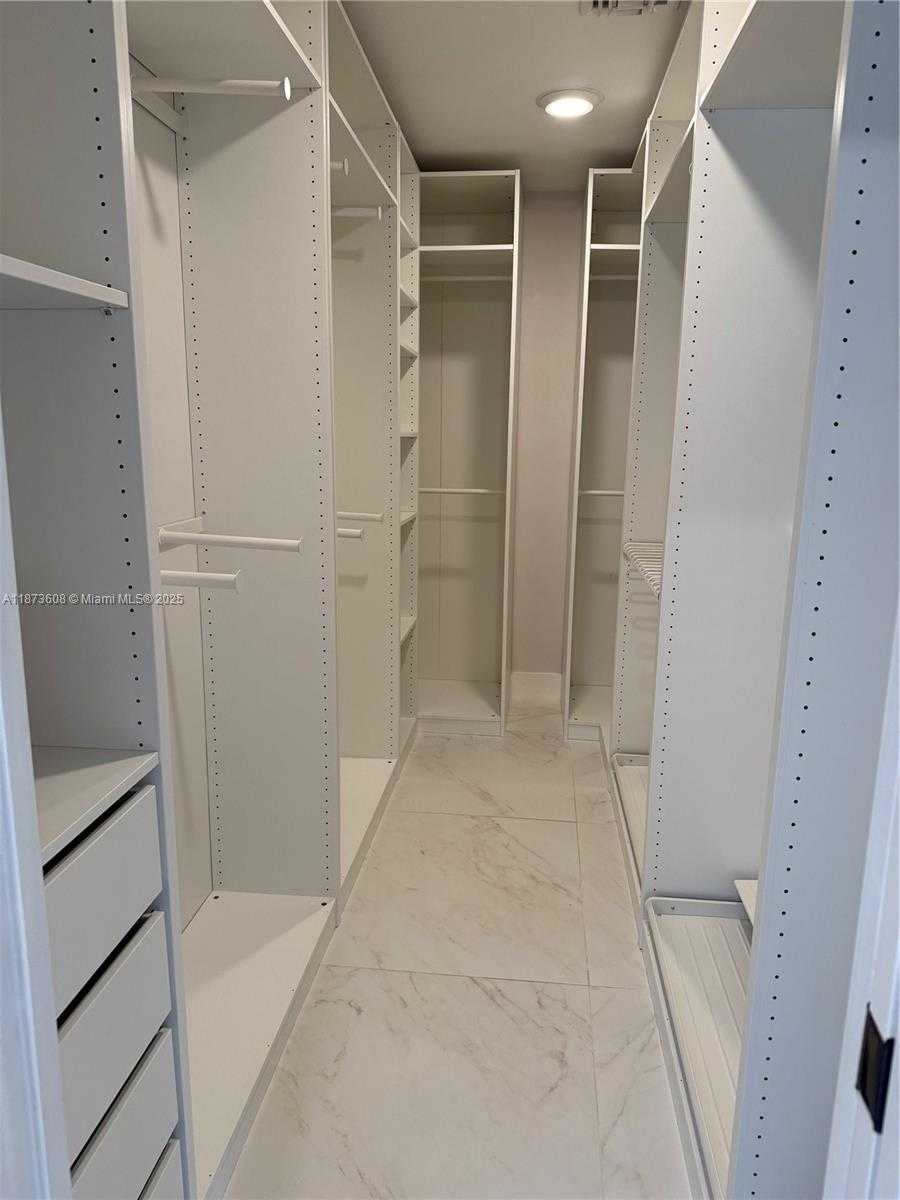 Small Image of 17071 SOUTH WEST 85TH AVE, Palmetto Bay Number 18