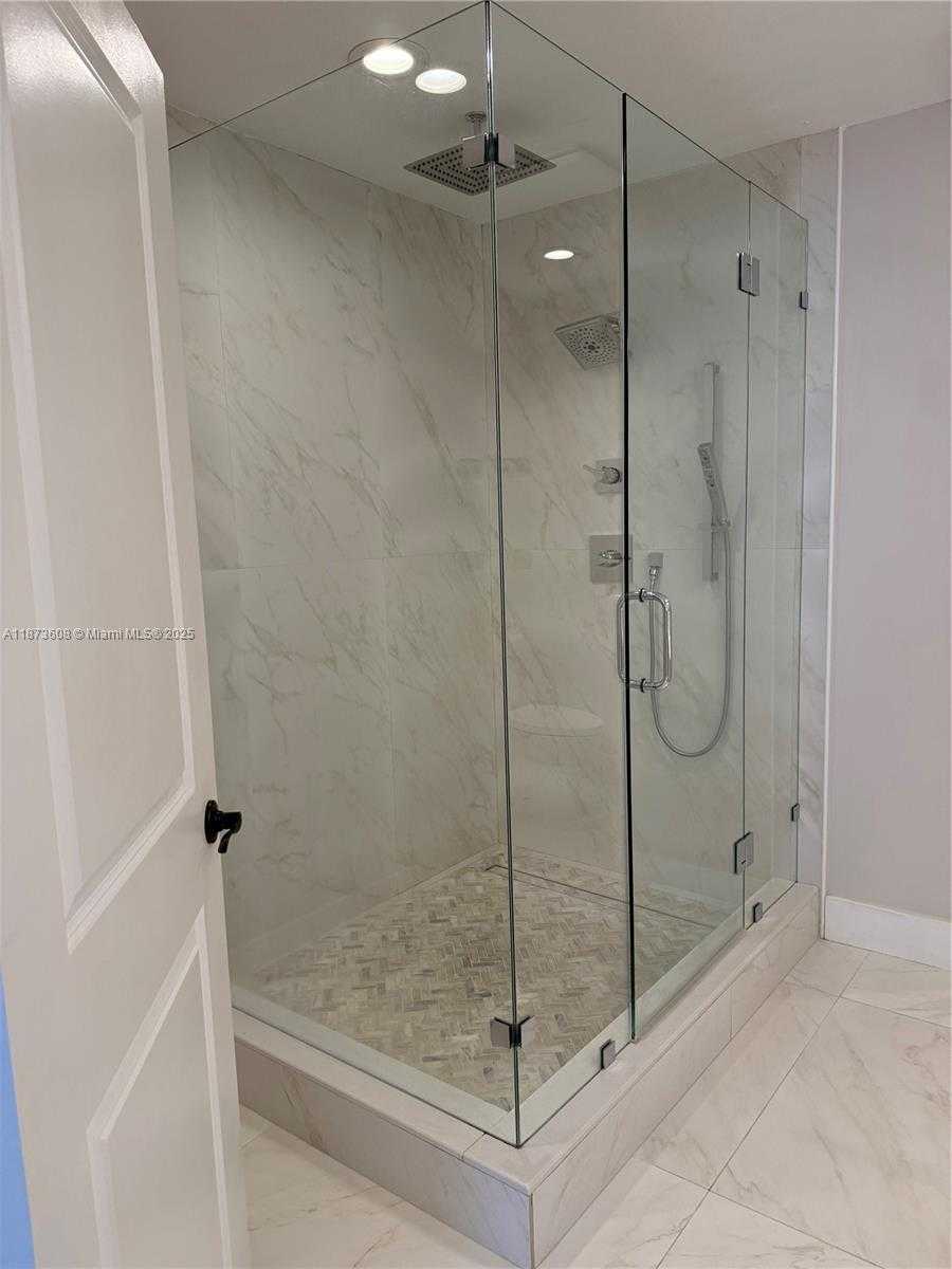 Small Image of 17071 SOUTH WEST 85TH AVE, Palmetto Bay Number 19