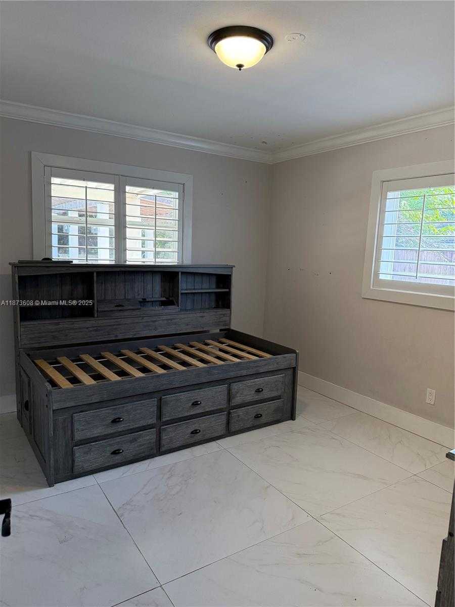 Small Image of 17071 SOUTH WEST 85TH AVE, Palmetto Bay Number 25