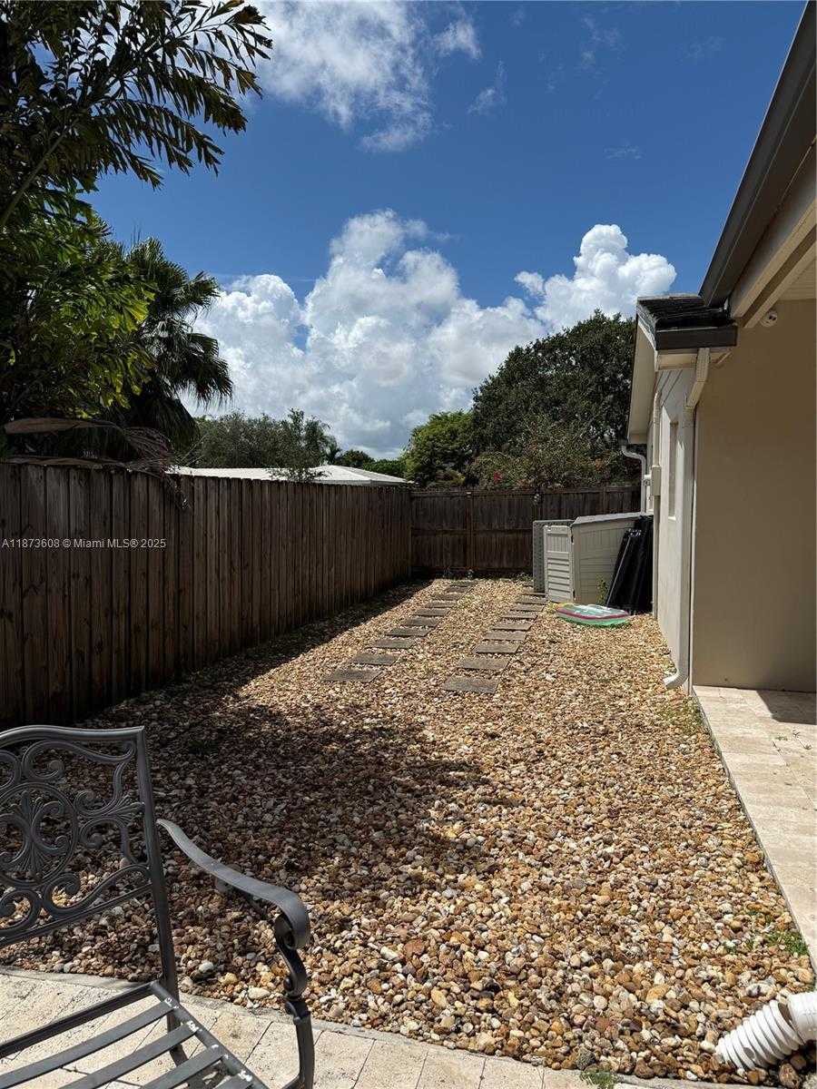 Small Image of 17071 SOUTH WEST 85TH AVE, Palmetto Bay Number 9