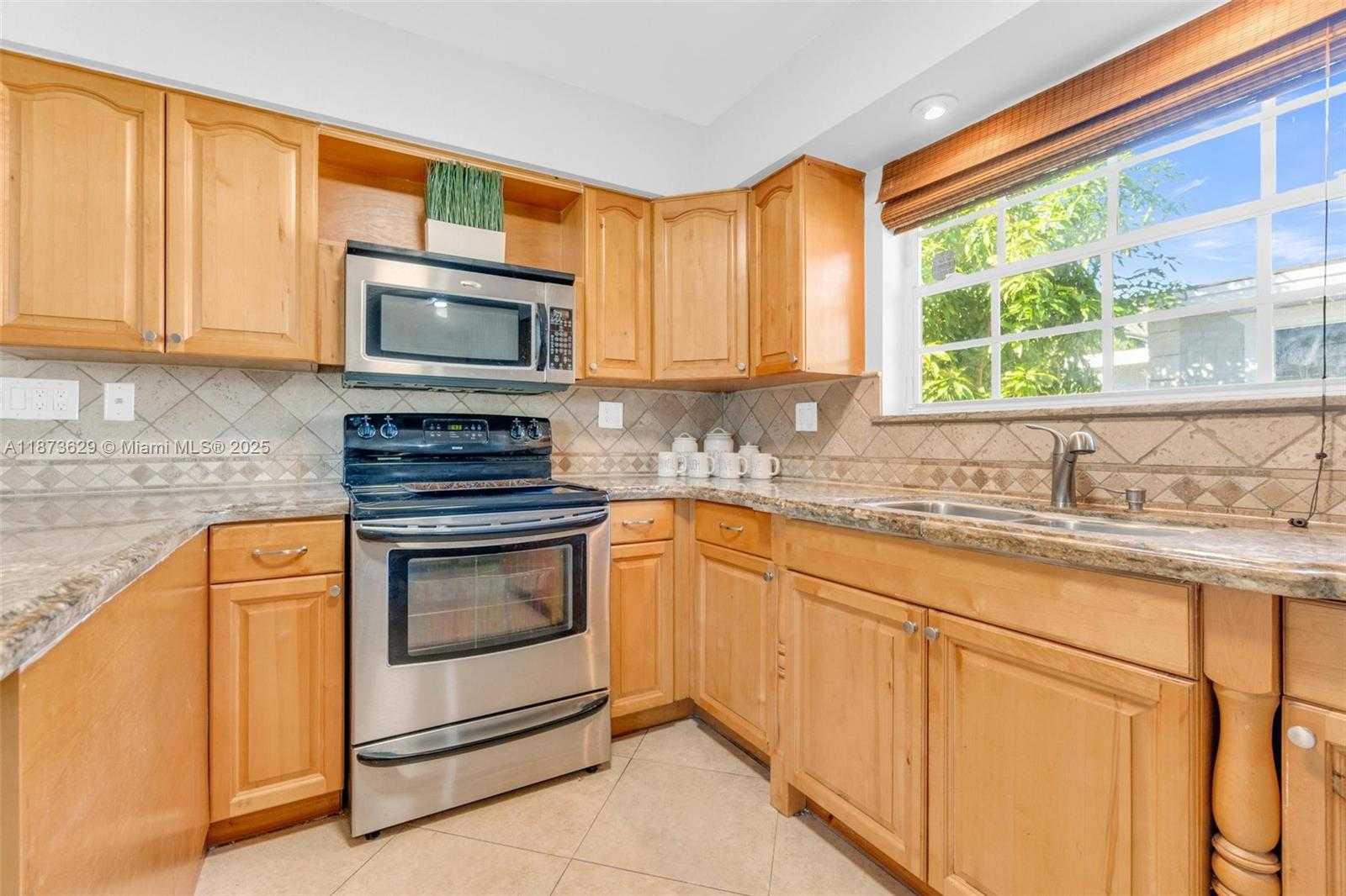 Small Image of 4200 NORTH WEST 2ND ST, Plantation Number 10