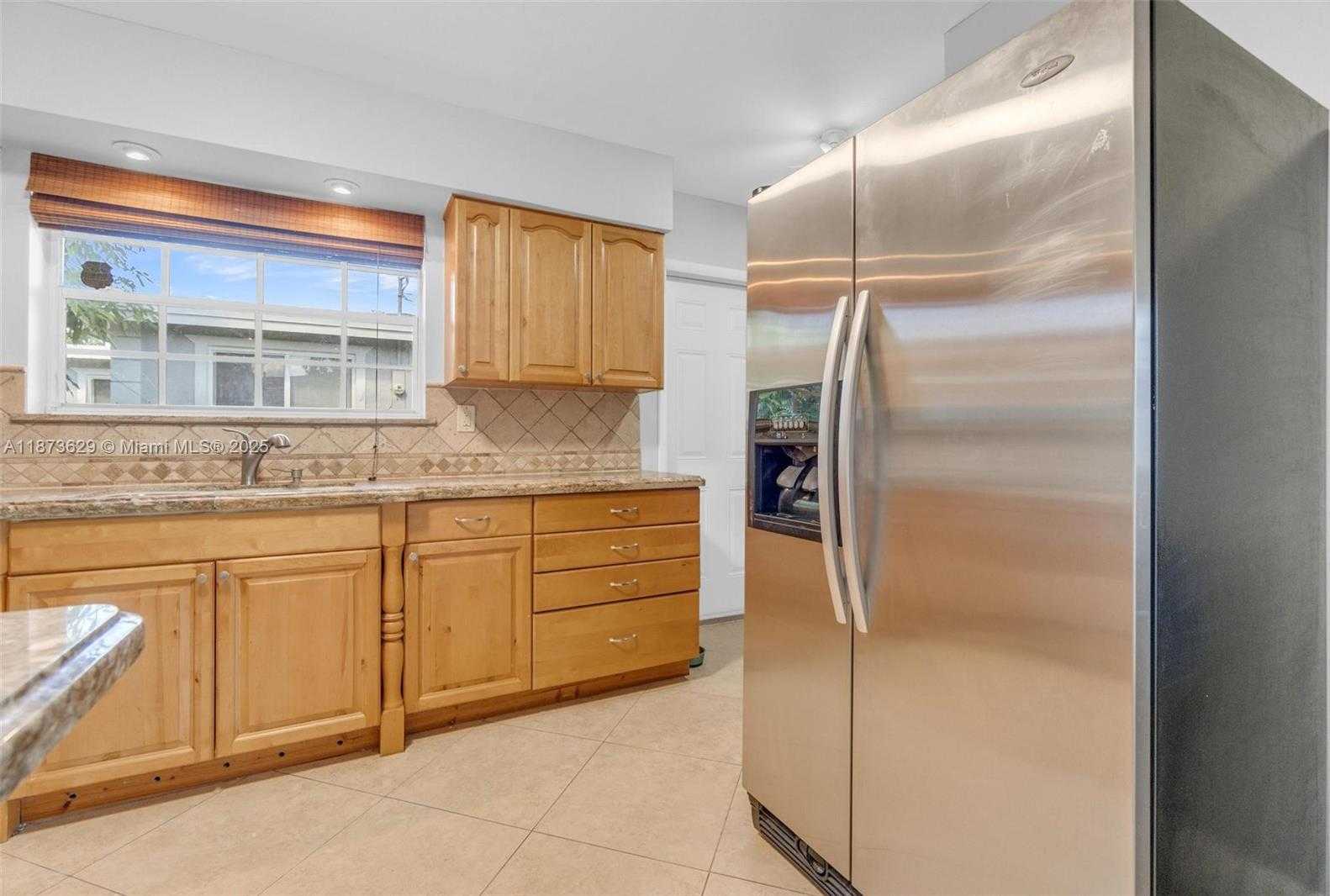 Small Image of 4200 NORTH WEST 2ND ST, Plantation Number 16