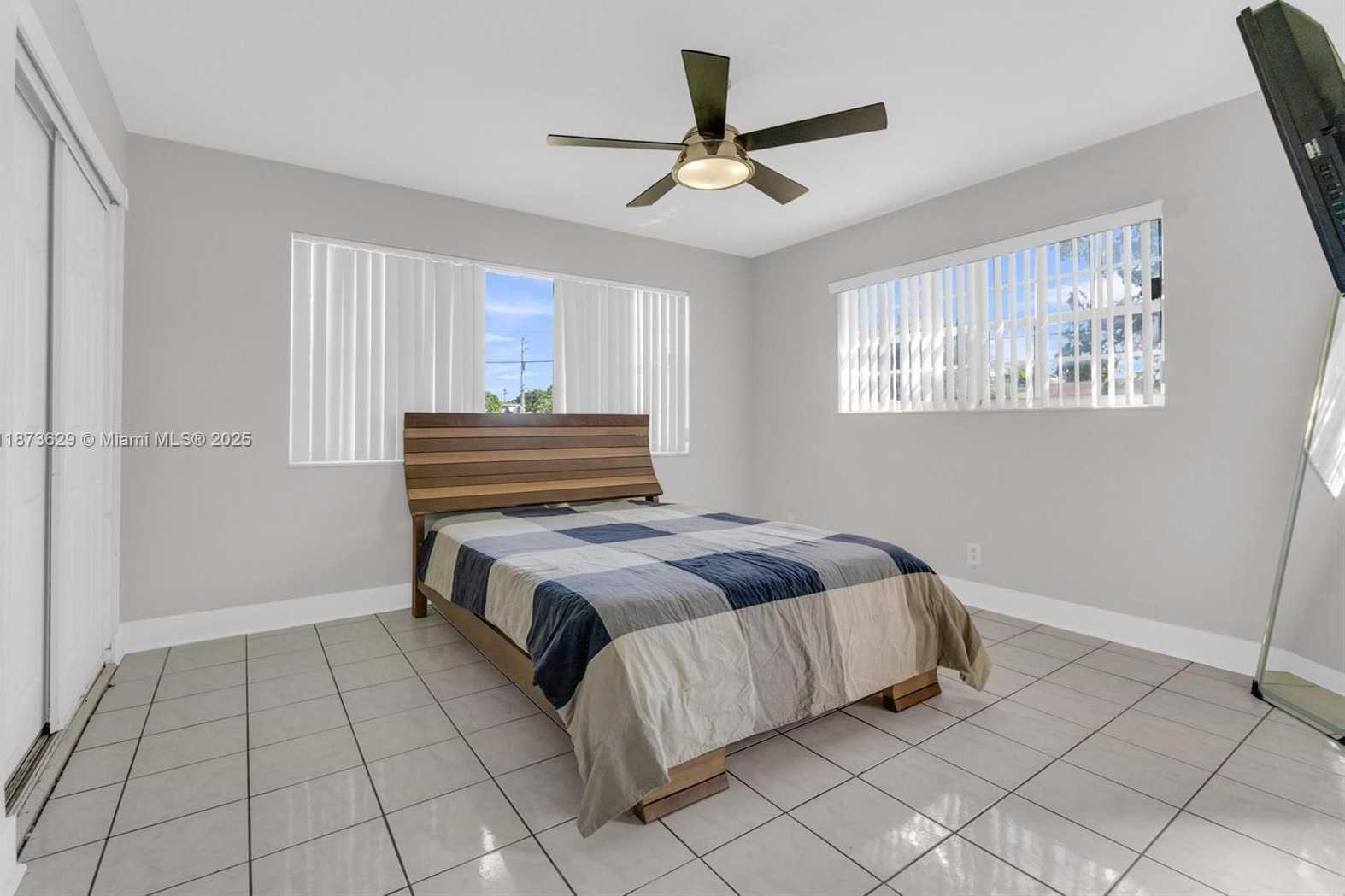 Small Image of 4200 NORTH WEST 2ND ST, Plantation Number 21