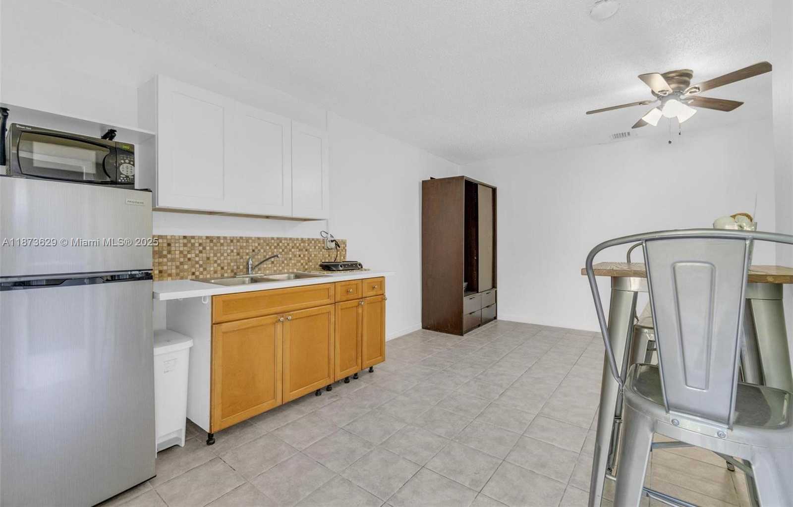 Small Image of 4200 NORTH WEST 2ND ST, Plantation Number 30