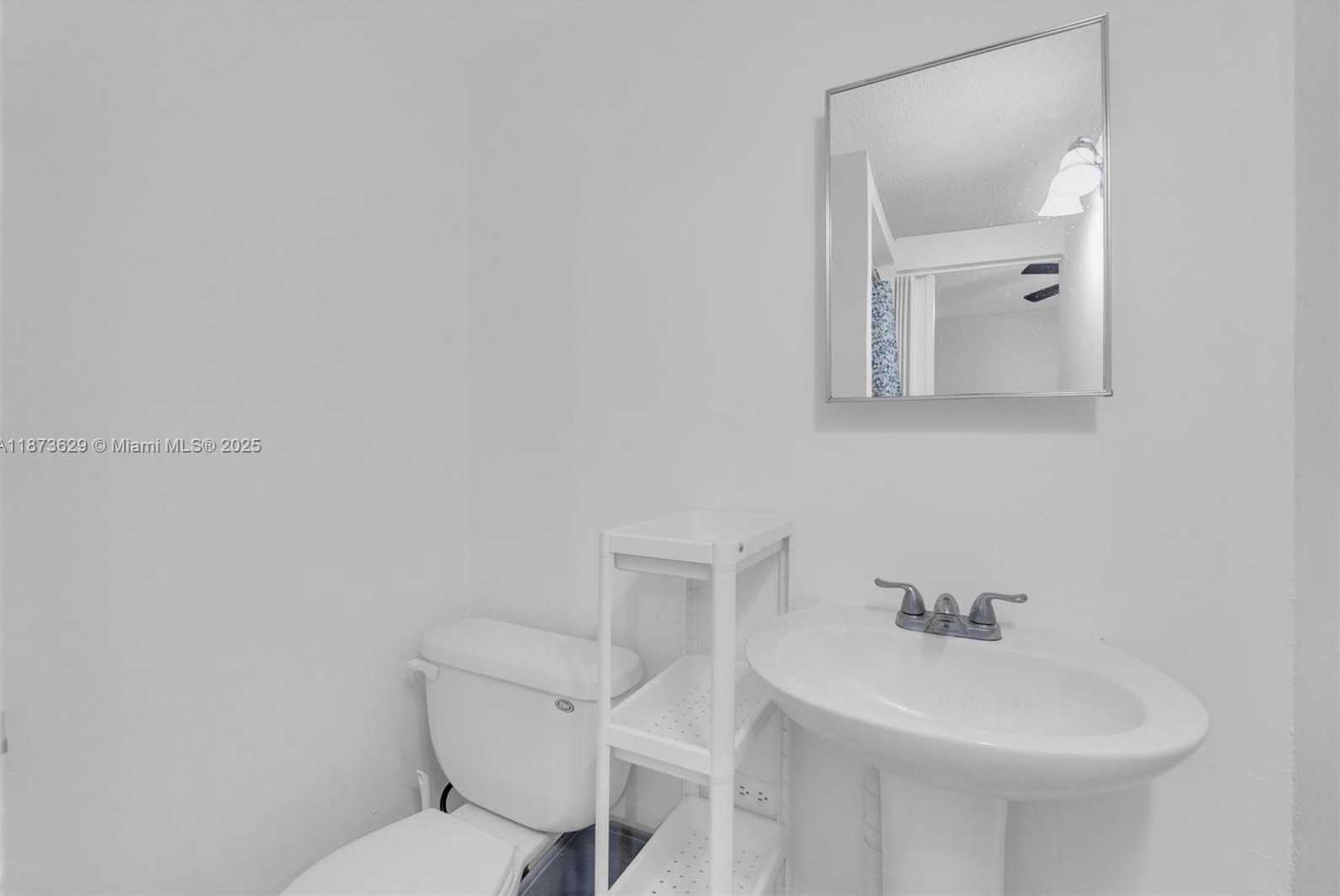 Small Image of 4200 NORTH WEST 2ND ST, Plantation Number 35