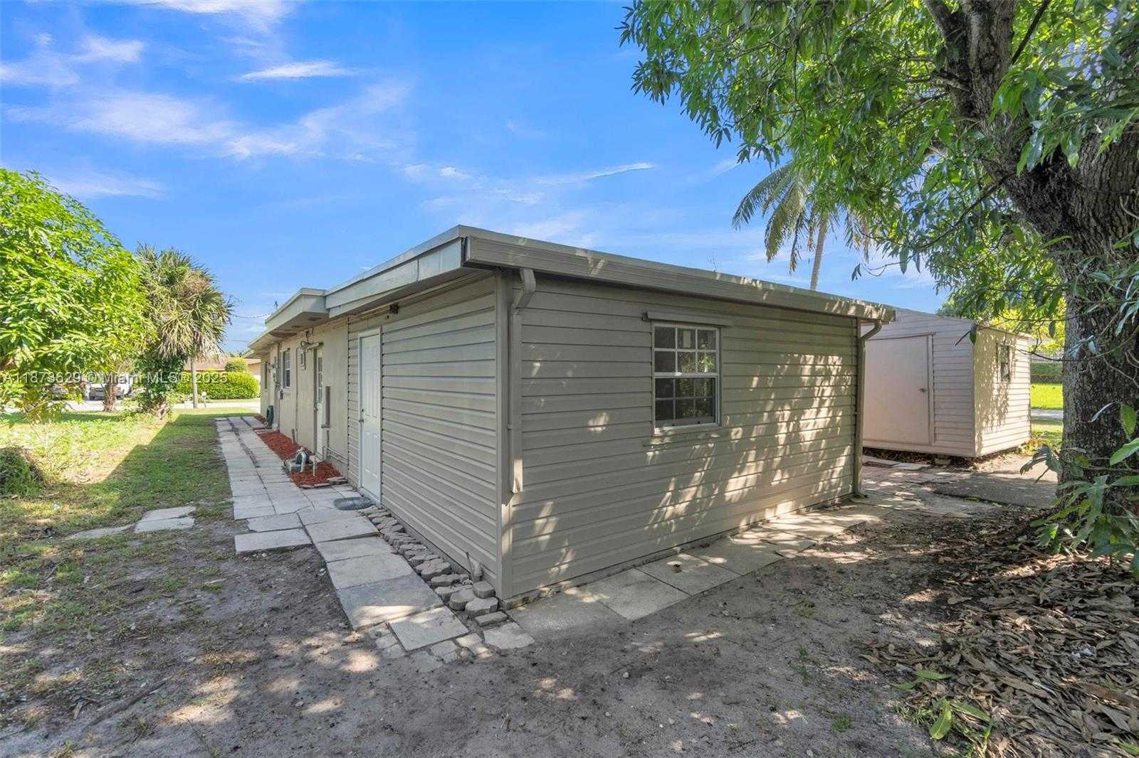 Small Image of 4200 NORTH WEST 2ND ST, Plantation Number 37