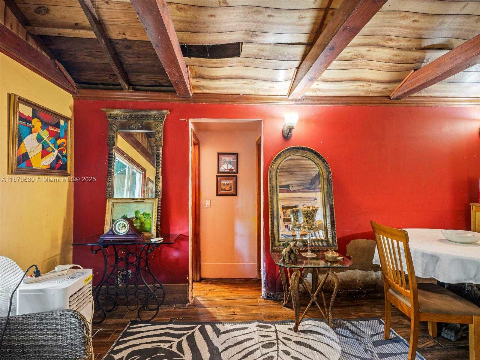 Small Image of 2295 SOUTH WEST 16TH CT, Miami Number 11