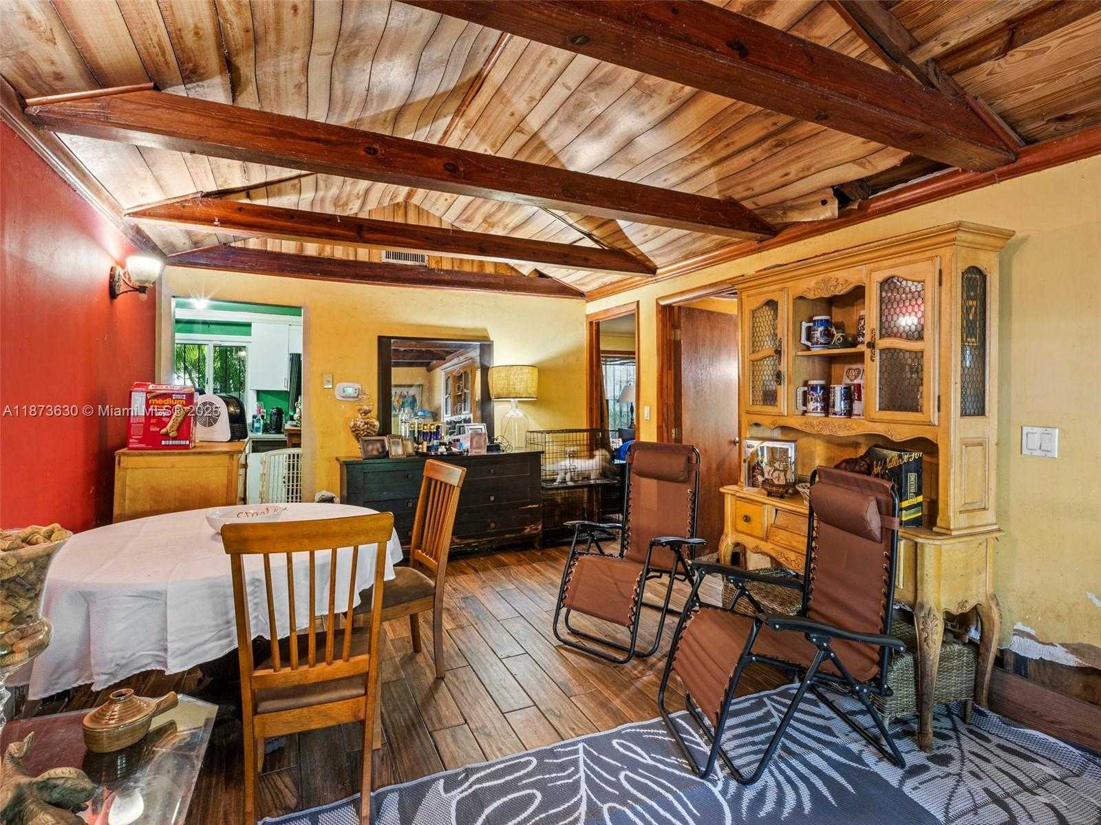Small Image of 2295 SOUTH WEST 16TH CT, Miami Number 4