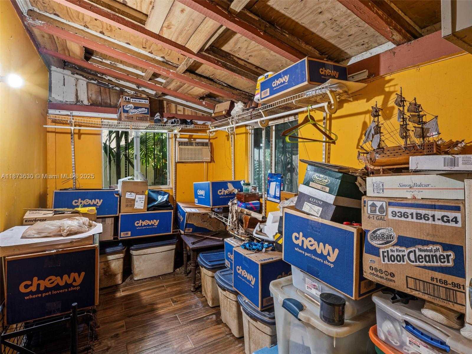 Small Image of 2295 SOUTH WEST 16TH CT, Miami Number 9
