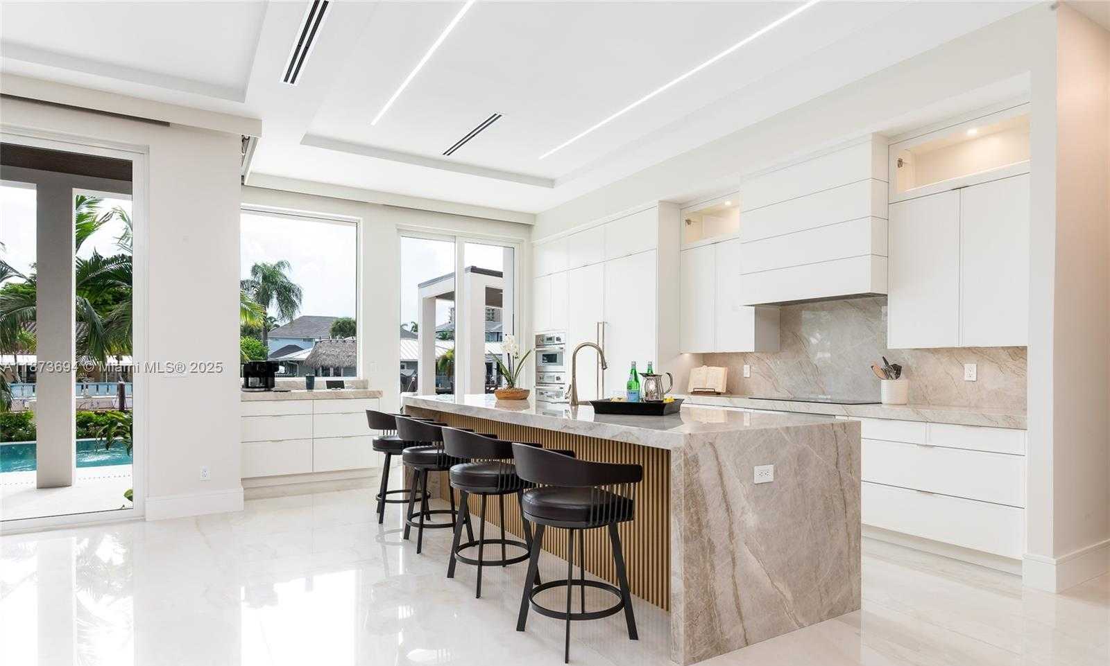 Small Image of 3740 NORTH EAST 29TH AVE, Lighthouse Point Number 10