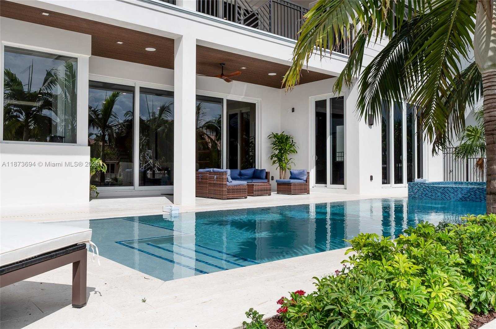 Small Image of 3740 NORTH EAST 29TH AVE, Lighthouse Point Number 57
