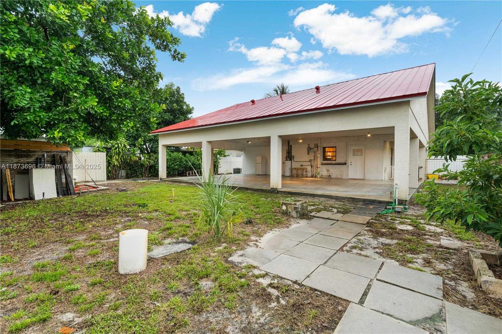 Small Image of 5677 MAYPOP RD, West Palm Beach Number 22