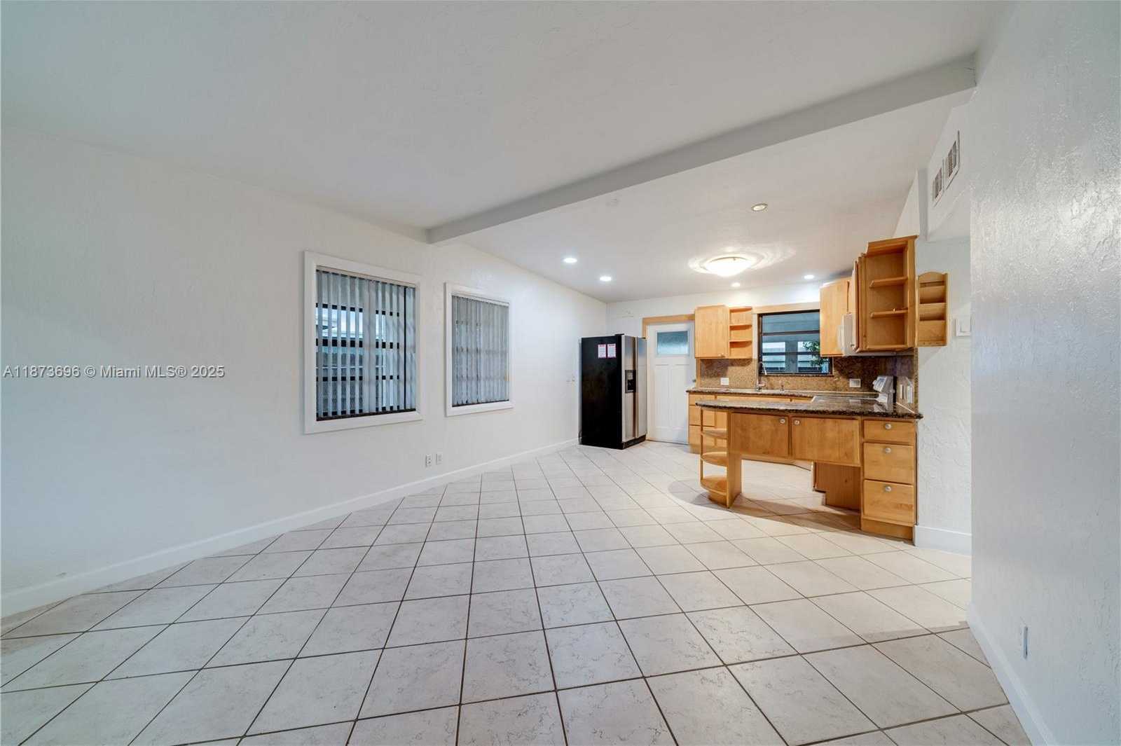 Small Image of 5677 MAYPOP RD, West Palm Beach Number 3