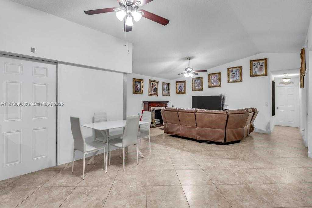 Small Image of 26023 SOUTH WEST 133RD PL, Homestead Number 10