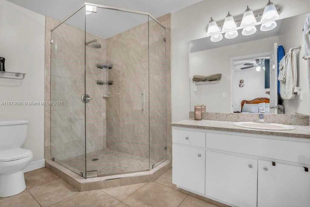 Small Image of 26023 SOUTH WEST 133RD PL, Homestead Number 17