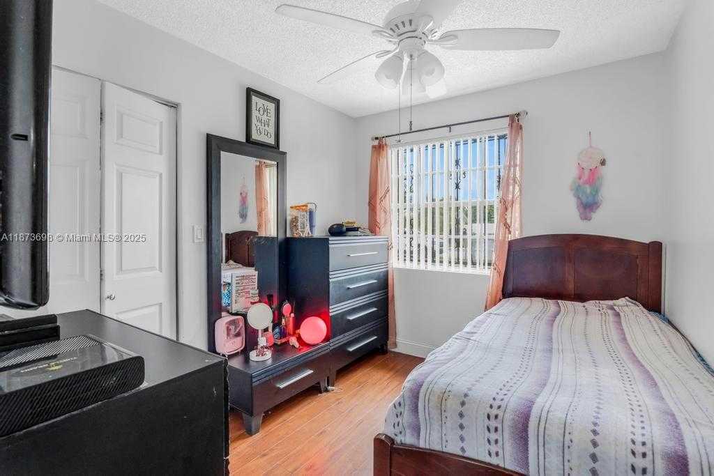 Small Image of 26023 SOUTH WEST 133RD PL, Homestead Number 19
