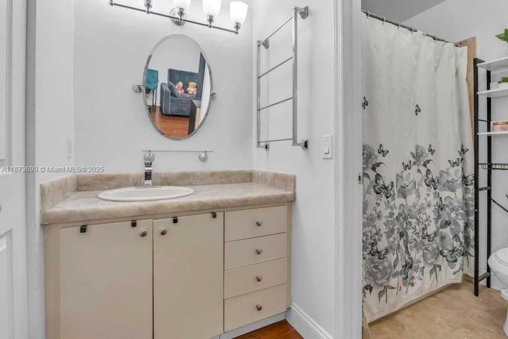 Small Image of 26023 SOUTH WEST 133RD PL, Homestead Number 25