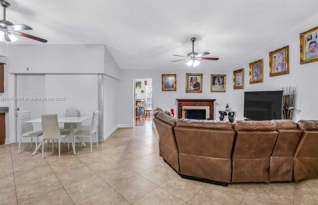 Small Image of 26023 SOUTH WEST 133RD PL, Homestead Number 7