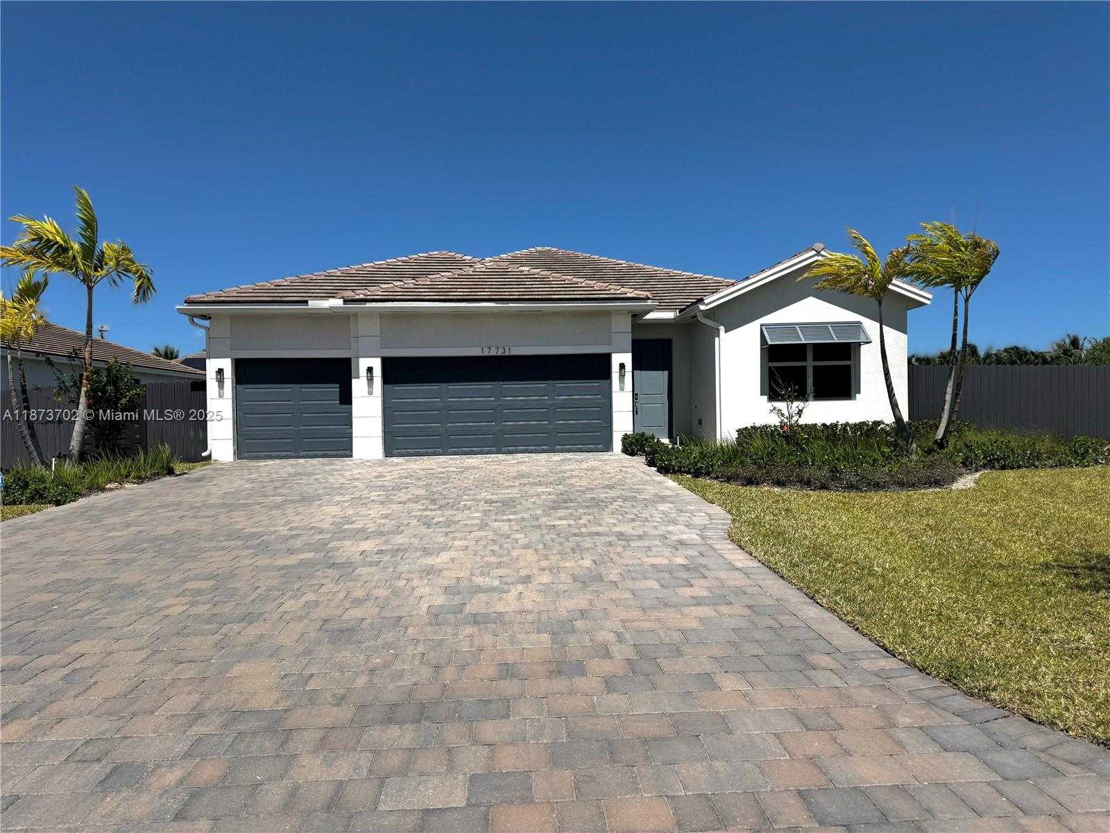 Small Image of 17731 SOUTH WEST 295TH ST, Homestead Number 2