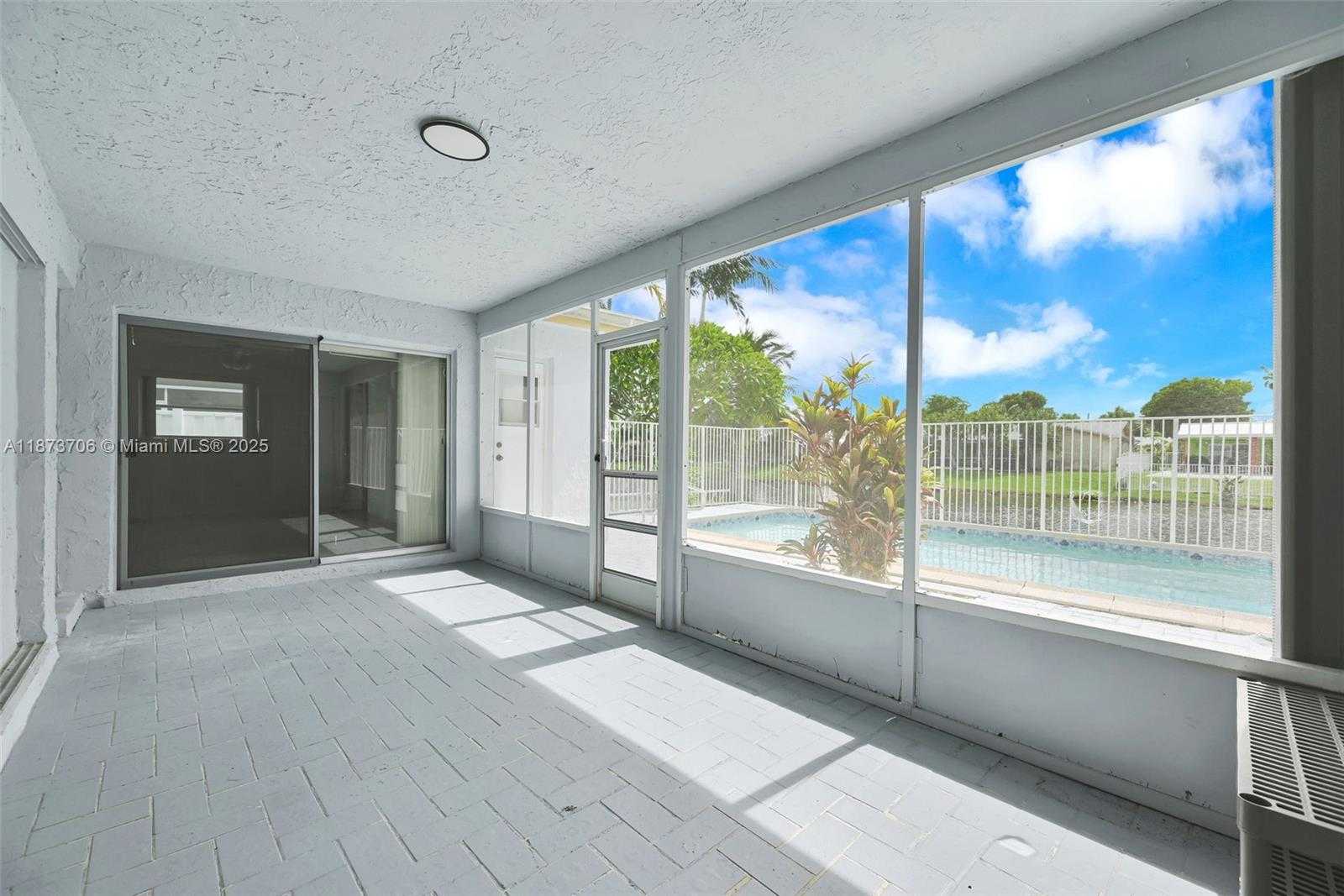 Small Image of 9480 NORTH WEST 24TH PL, Sunrise Number 20