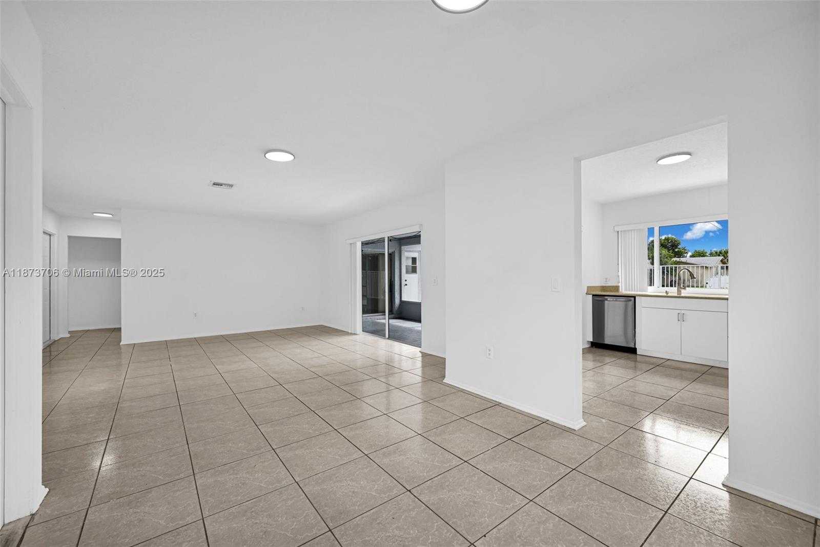 Small Image of 9480 NORTH WEST 24TH PL, Sunrise Number 26