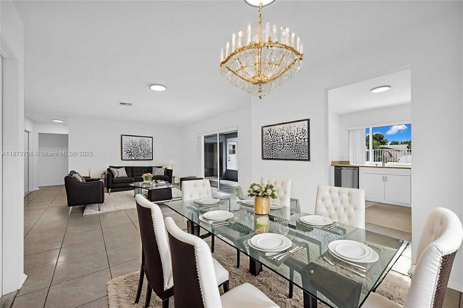 Small Image of 9480 NORTH WEST 24TH PL, Sunrise Number 27