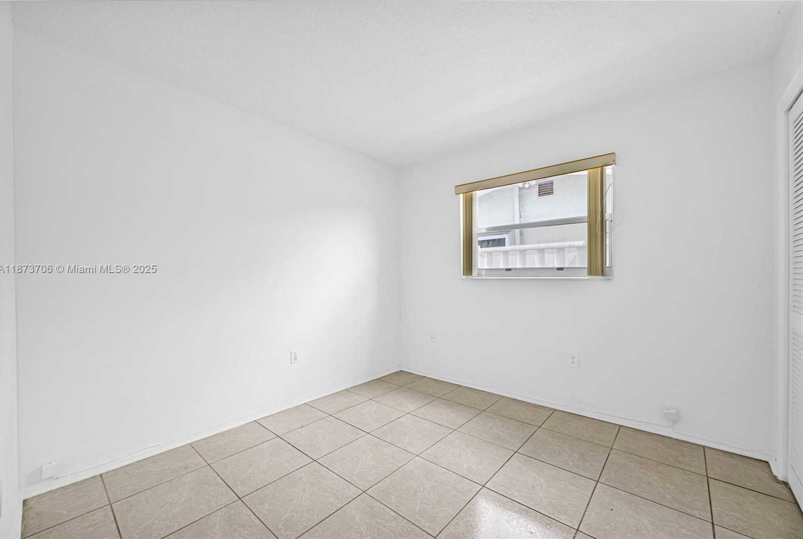 Small Image of 9480 NORTH WEST 24TH PL, Sunrise Number 40