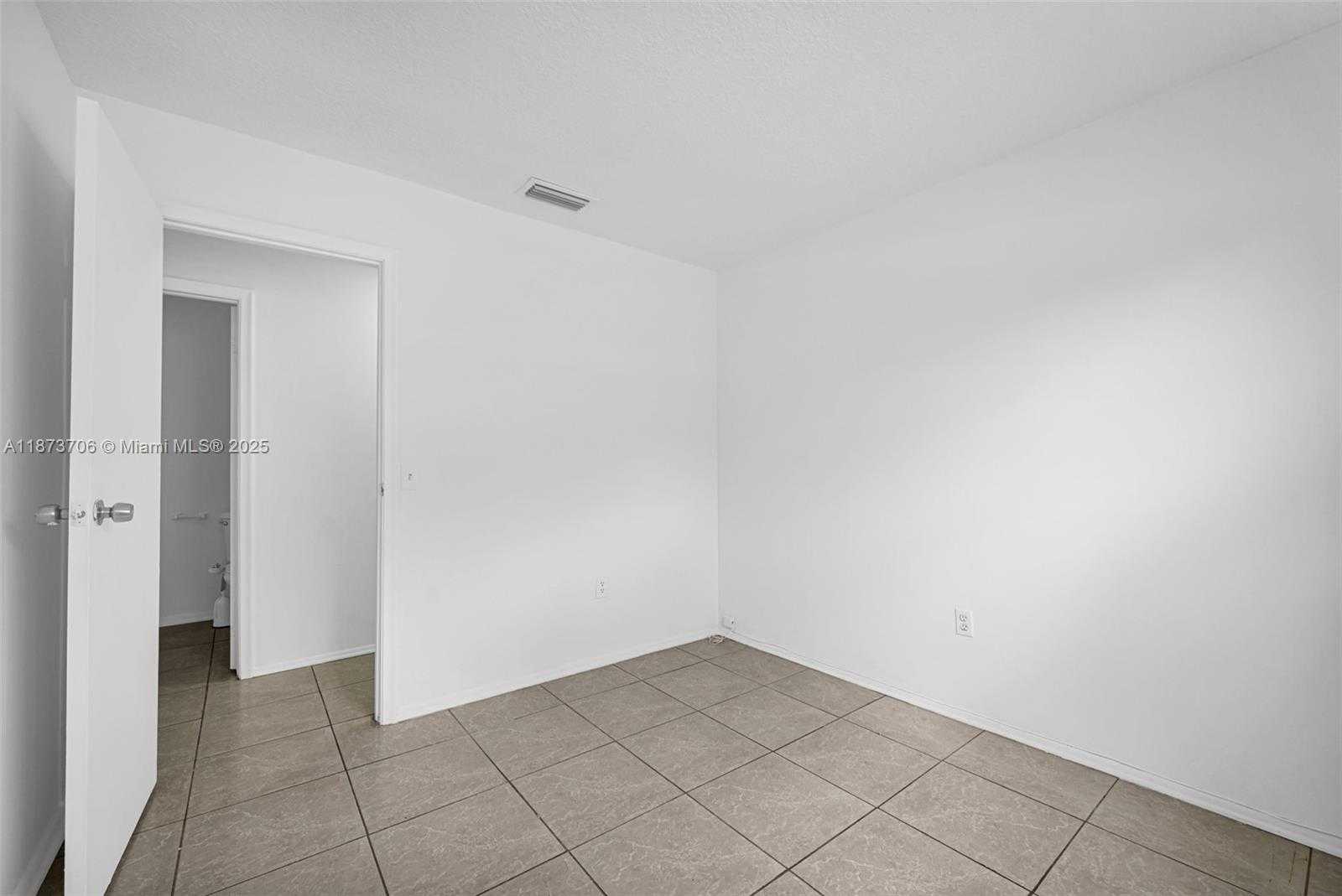 Small Image of 9480 NORTH WEST 24TH PL, Sunrise Number 41