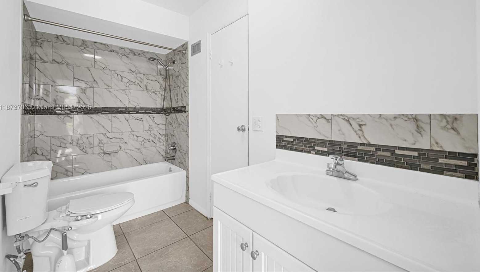 Small Image of 9480 NORTH WEST 24TH PL, Sunrise Number 43