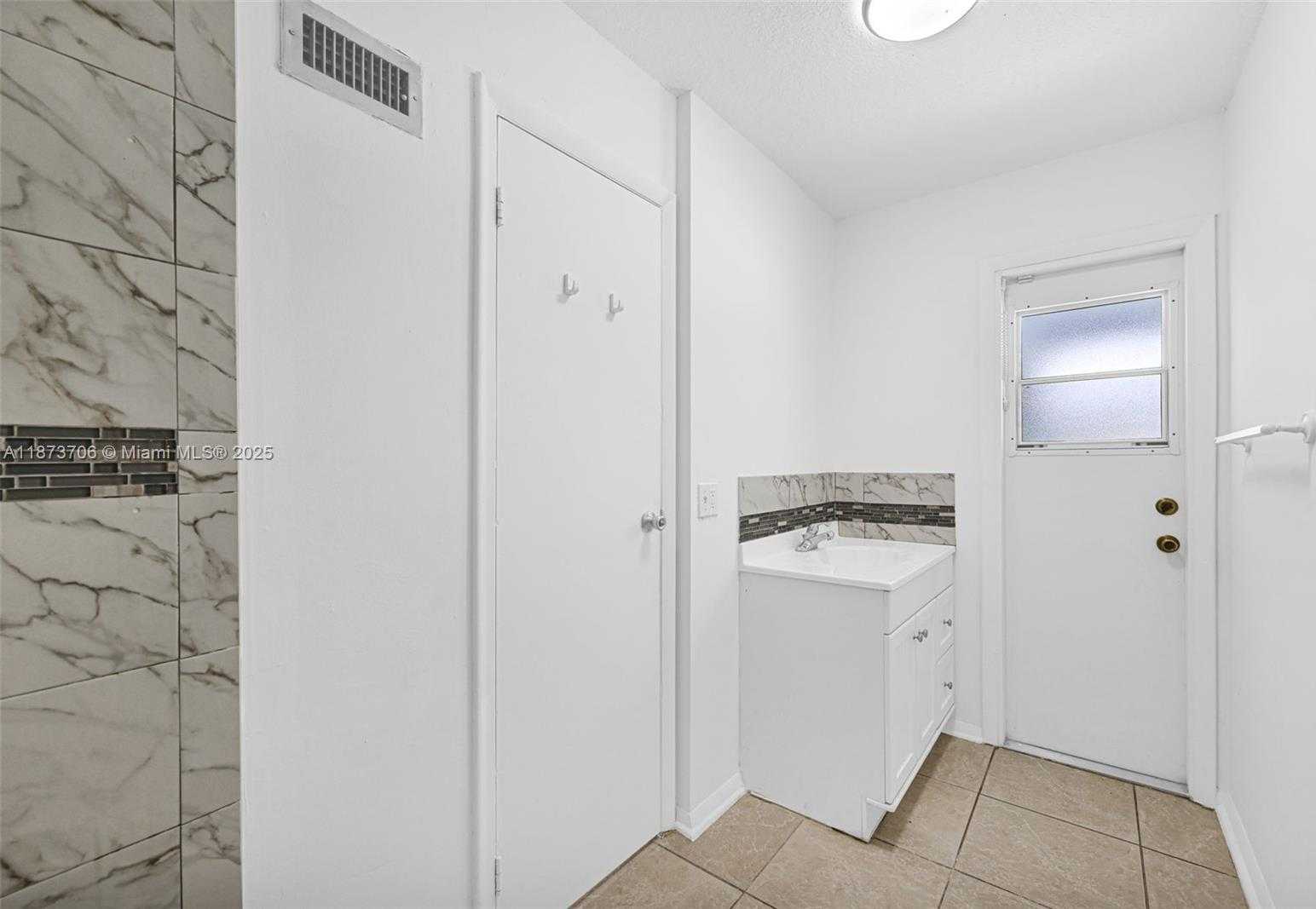 Small Image of 9480 NORTH WEST 24TH PL, Sunrise Number 44