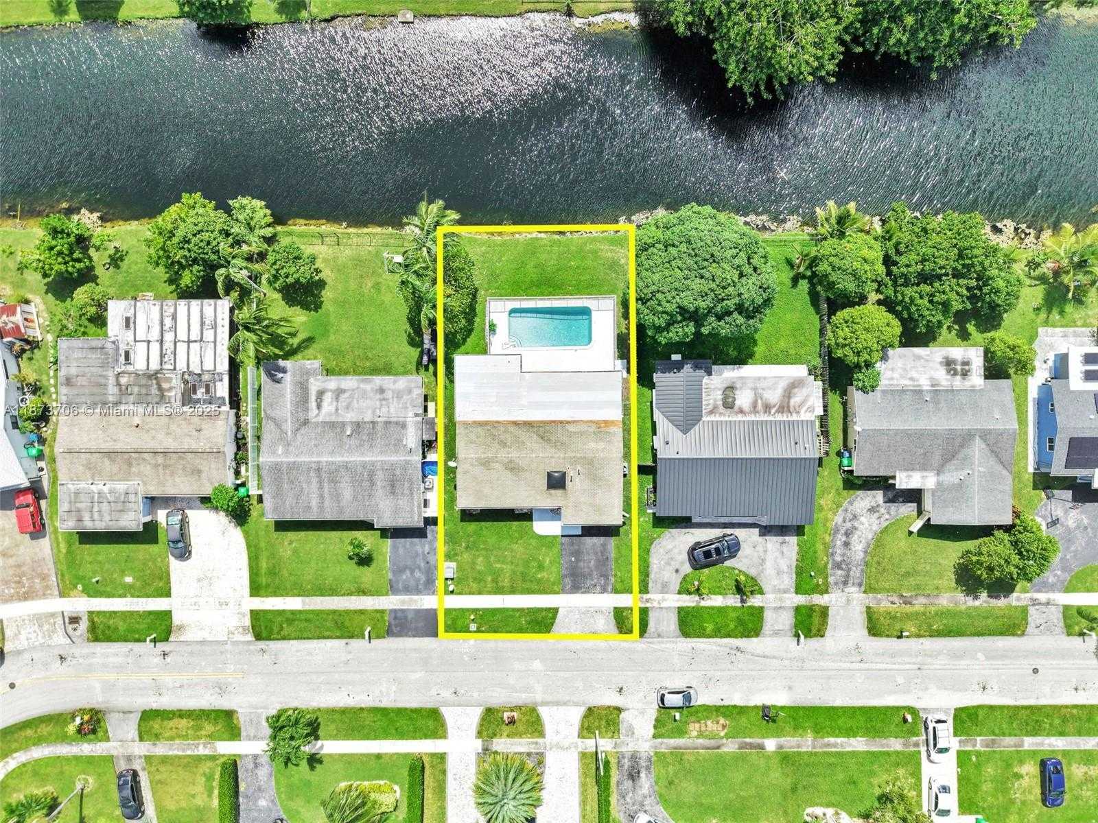 Small Image of 9480 NORTH WEST 24TH PL, Sunrise Number 5