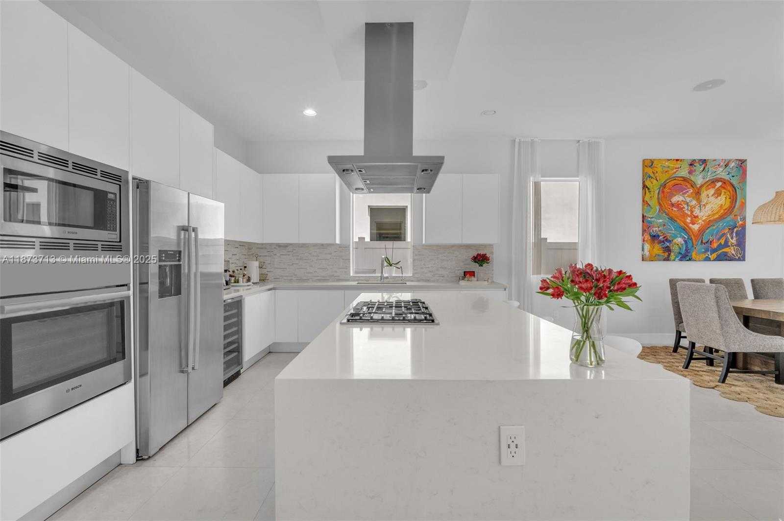 Small Image of 7457 NORTH WEST 101ST AVE, Doral Number 13