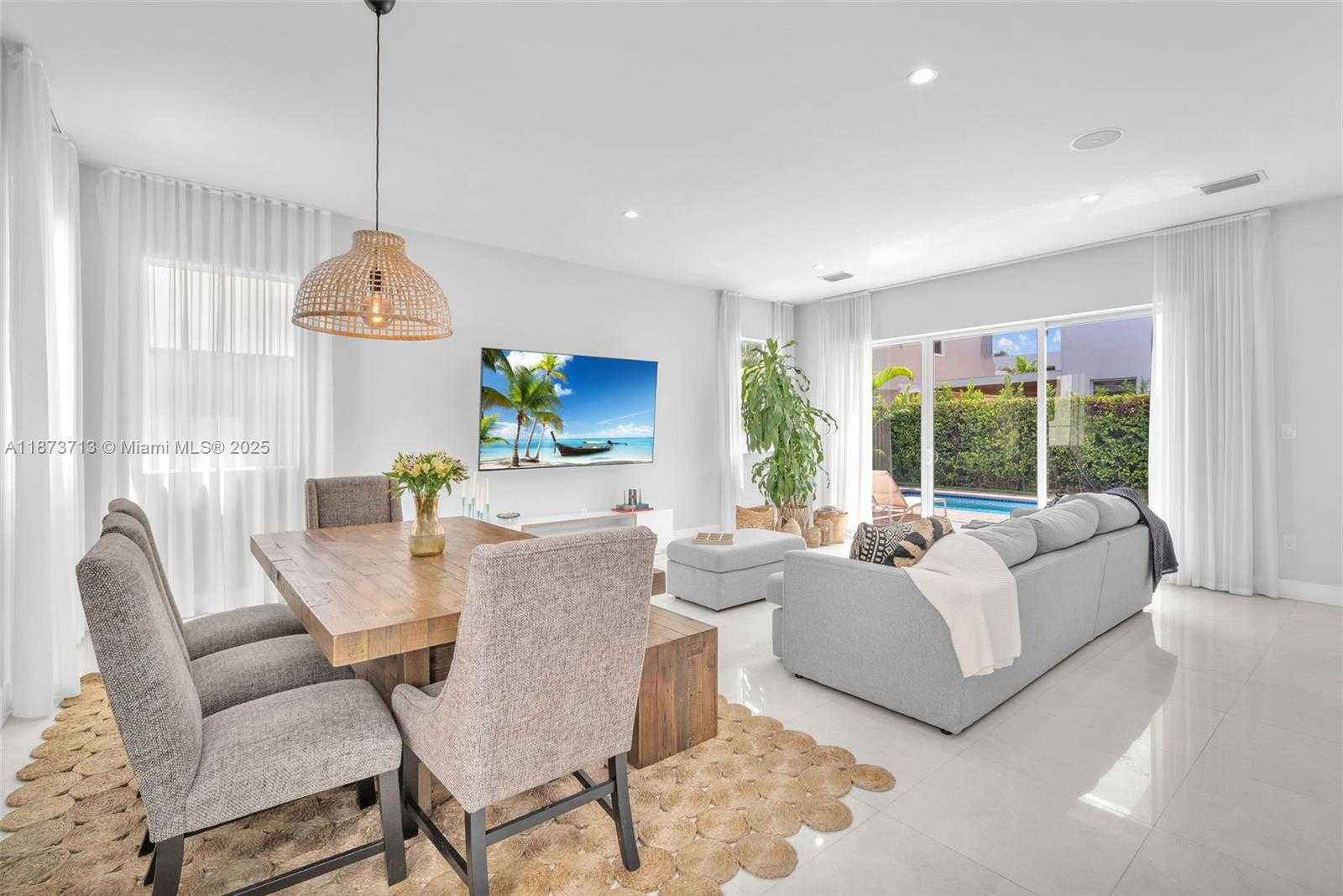 Small Image of 7457 NORTH WEST 101ST AVE, Doral Number 20