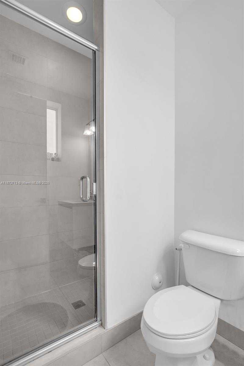 Small Image of 7457 NORTH WEST 101ST AVE, Doral Number 45